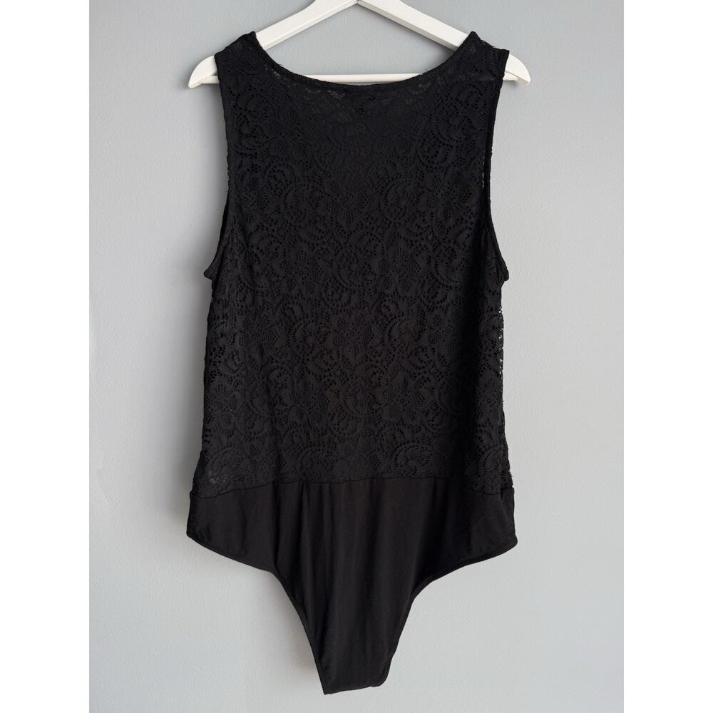 Torrid Black Lace Bodysuit V Neck Sleeveless Stretch Sheer Overlay Plus Size 1 - Picture 4 of 5